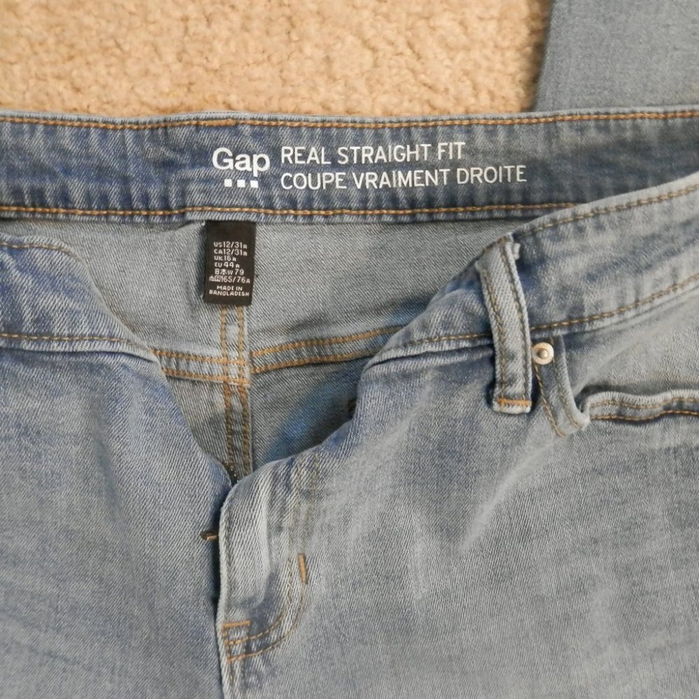 GAP Vintage Medium Wash Real Straight Fit Jeans - Picture 4 of 4